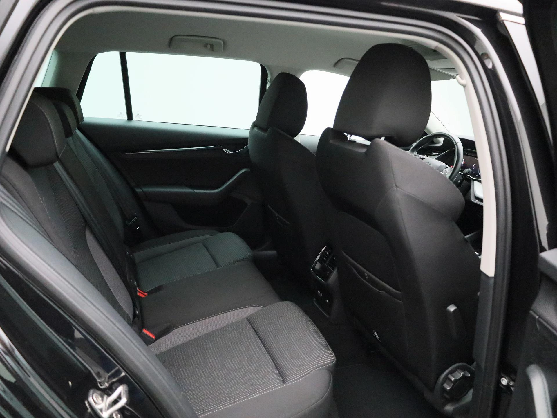 Škoda Octavia Combi 1.4 TSI PHEV 150kW DSG6 Ambition