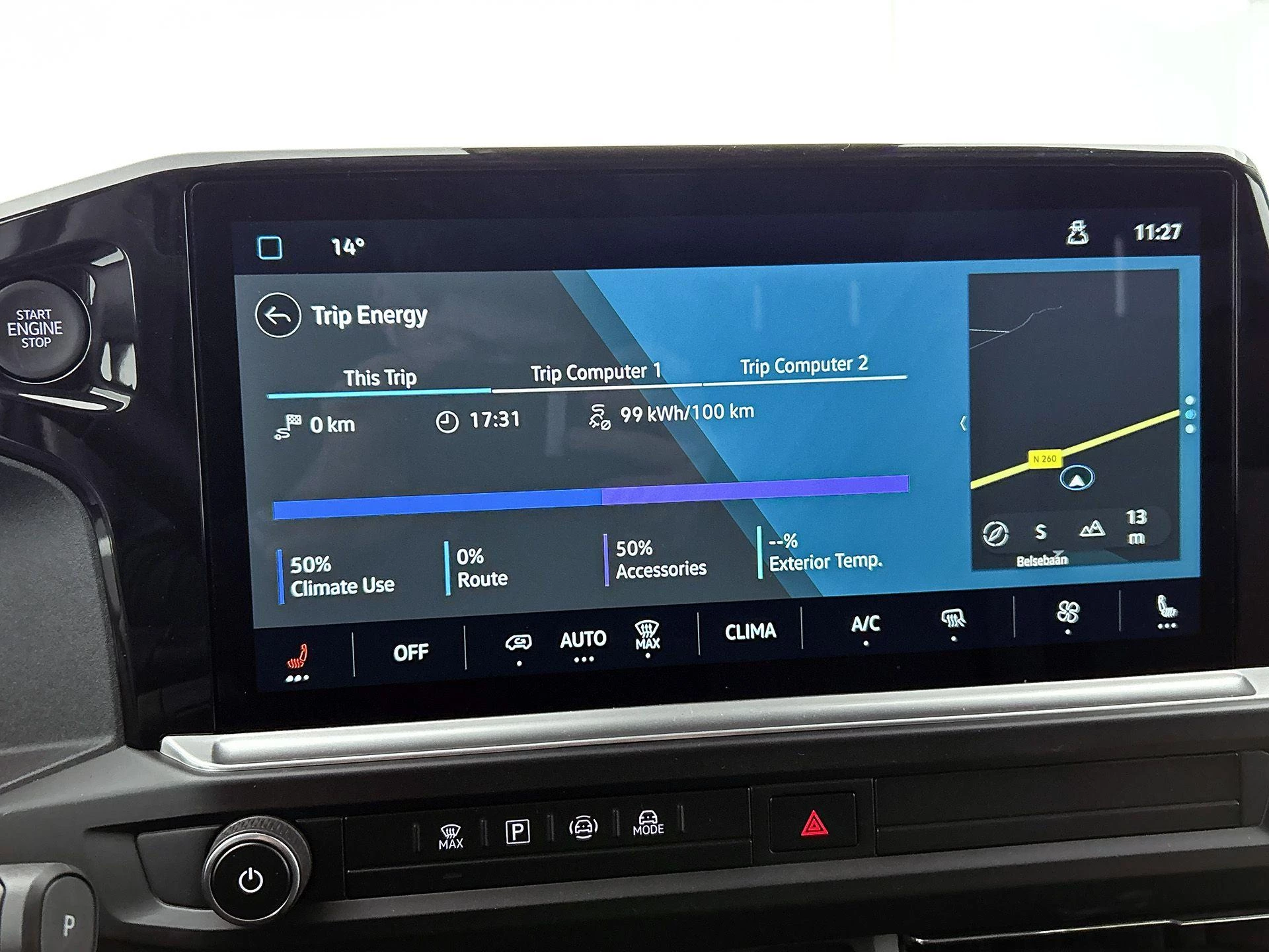 Volkswagen-e-Transporter-image-16