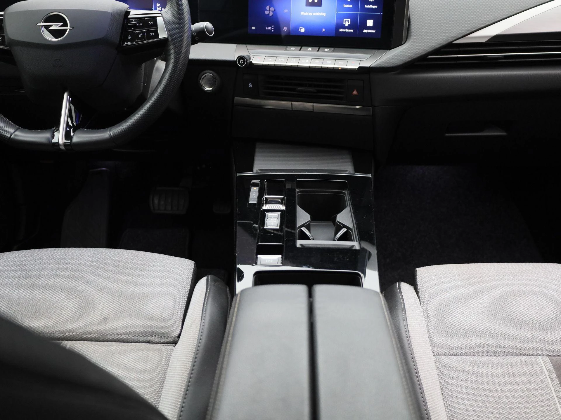 Opel-Astra-image-8