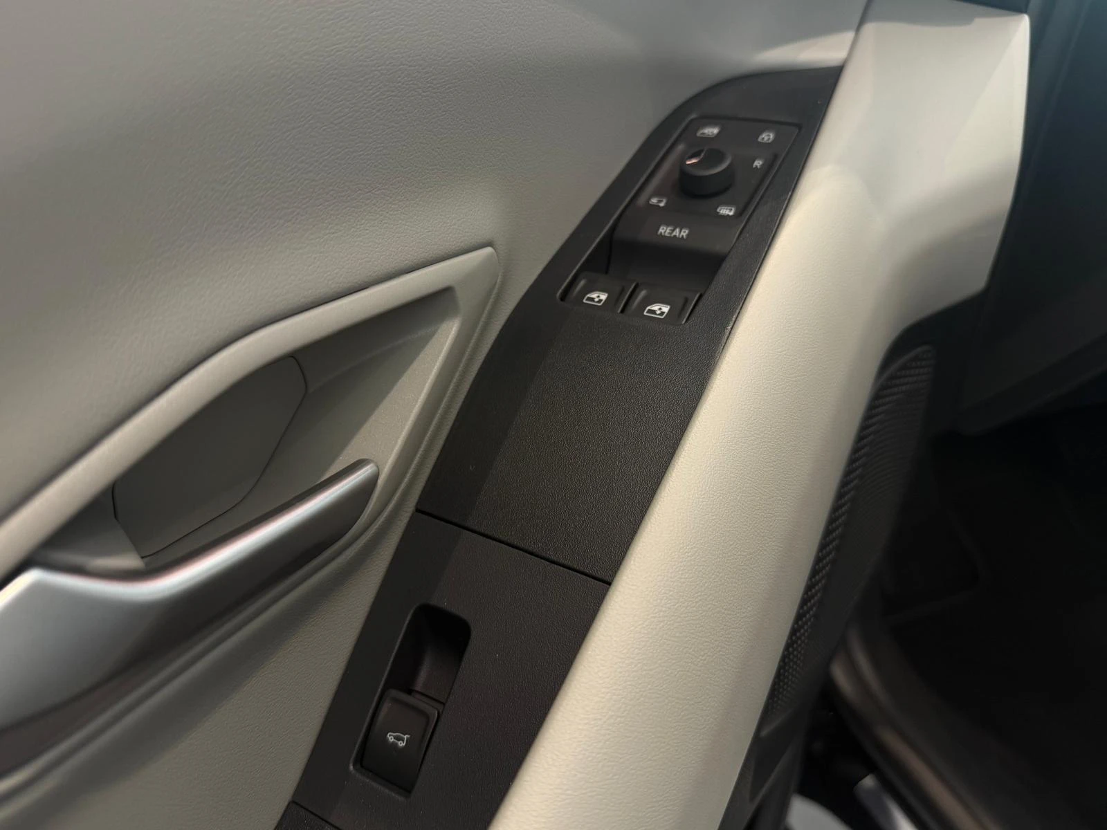 Ford Explorer Premium Extended Range RWD 79 kWh