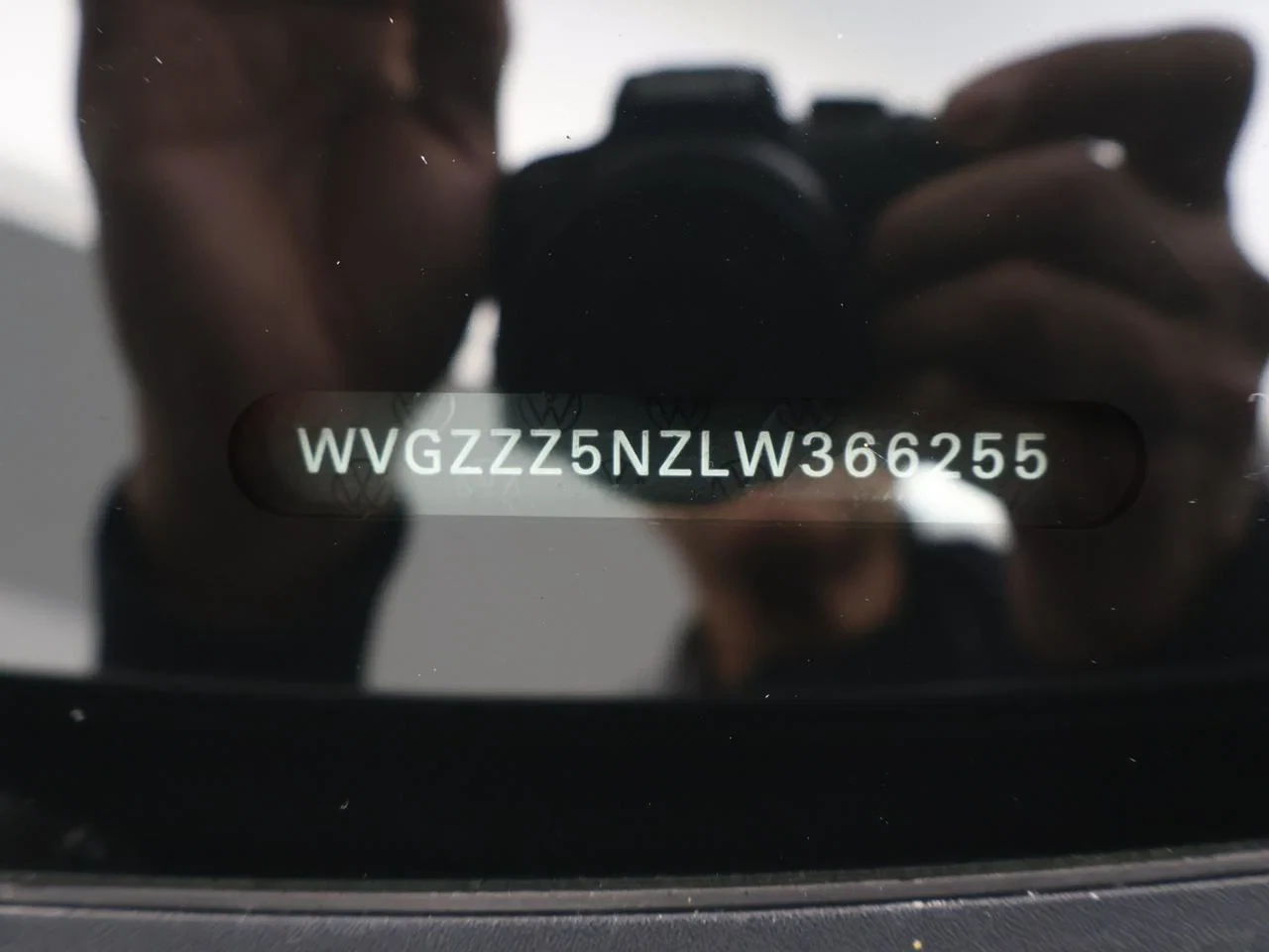 Volkswagen-Tiguan-image-27