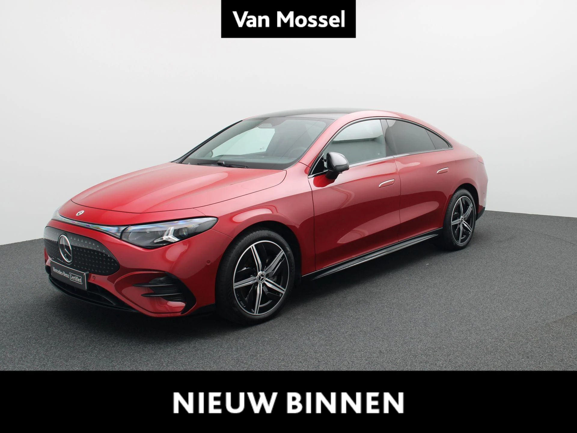 Mercedes-Benz-CLA-image-0