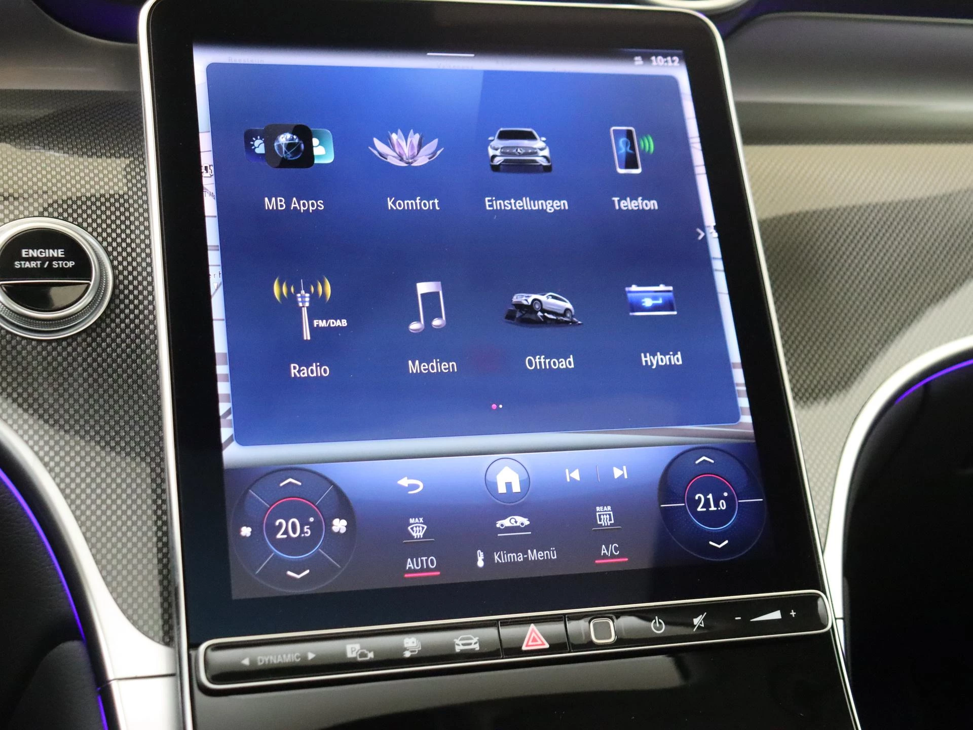 Mercedes-Benz-GLC-image-15