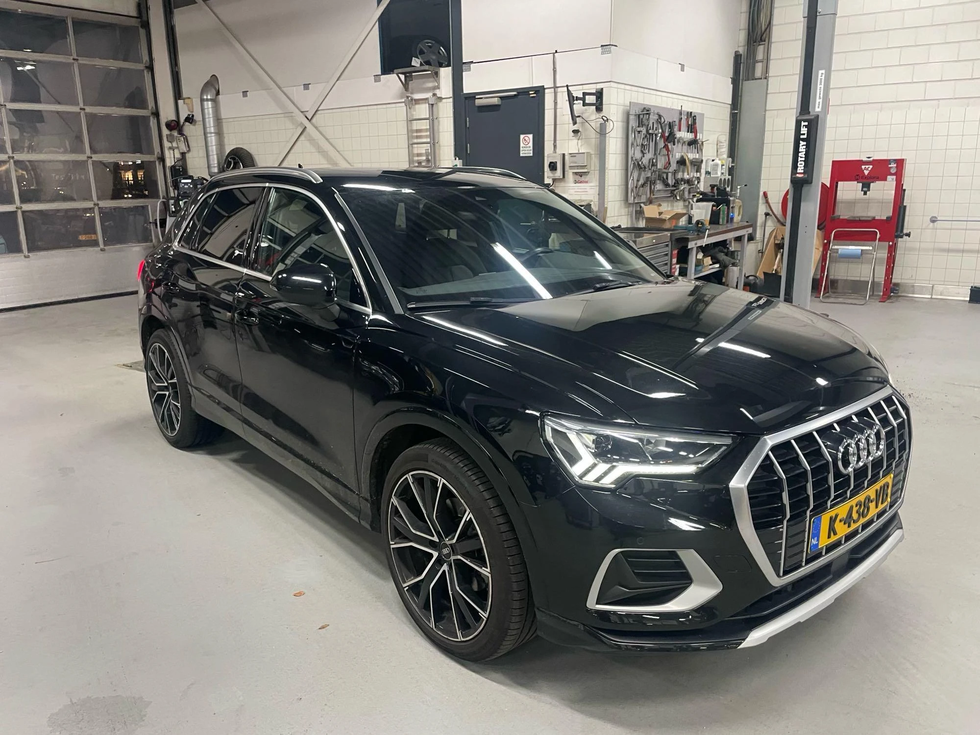 Audi-Q3-image-2