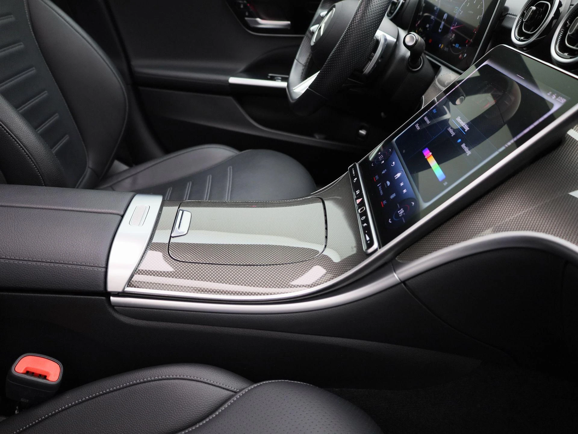 Mercedes-Benz-C-Klasse-image-51