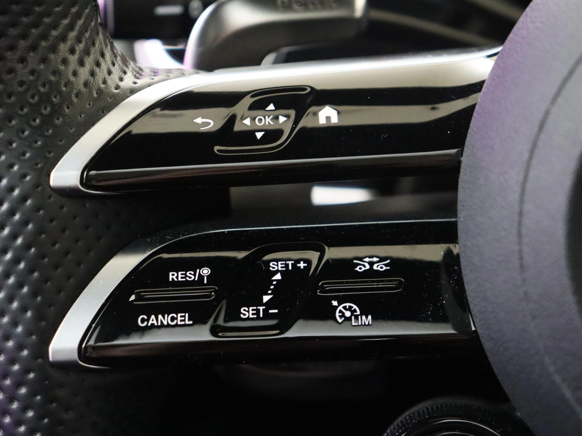 Mercedes-Benz-E-Klasse-image-19