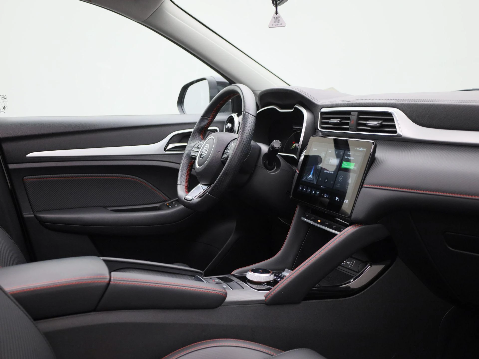 MG-ZS EV-image-32