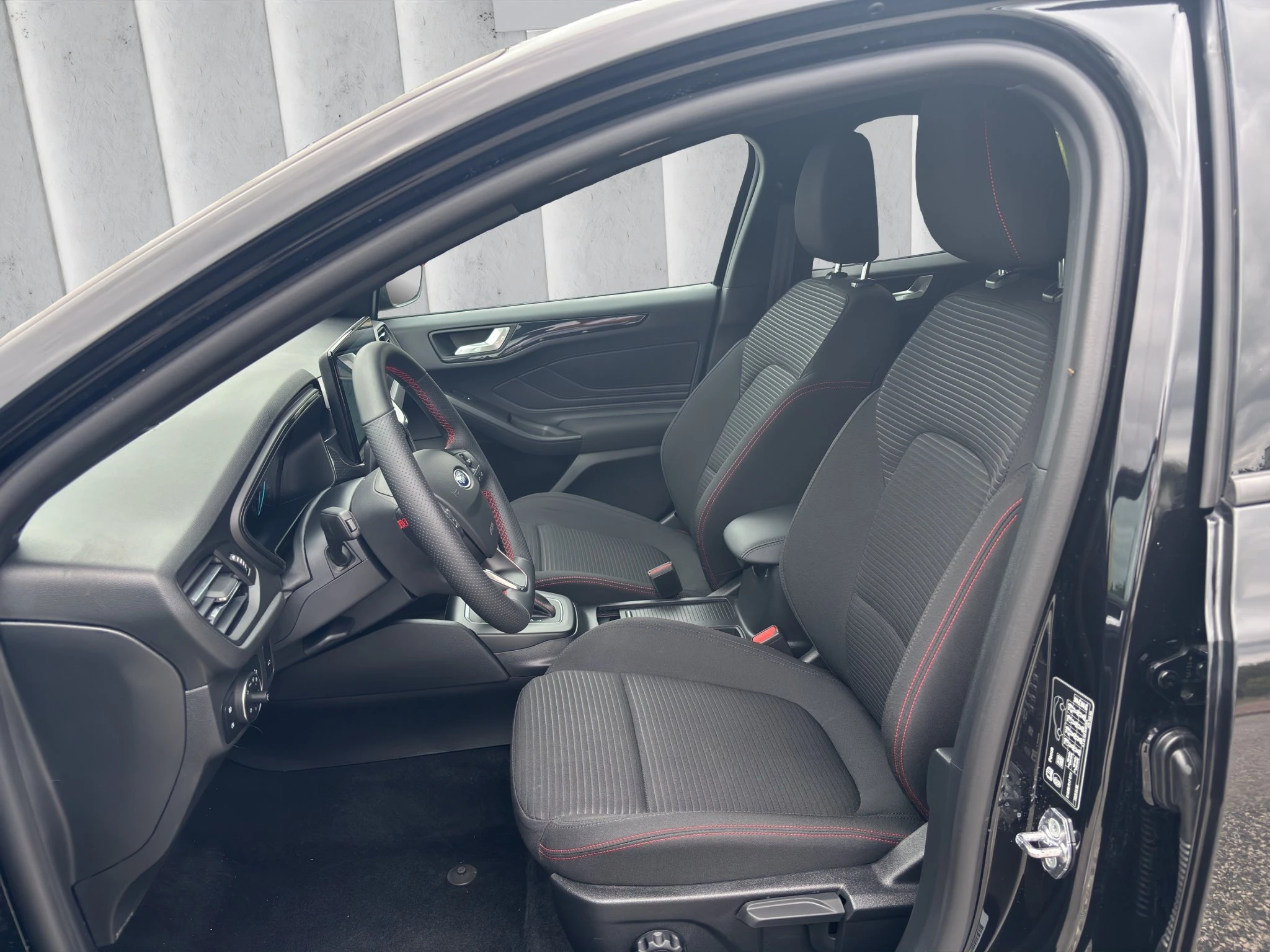 Ford Focus ST-Line Turnier Aut.*ACC*KAM*NAVI*LED*WINTER-PKT.