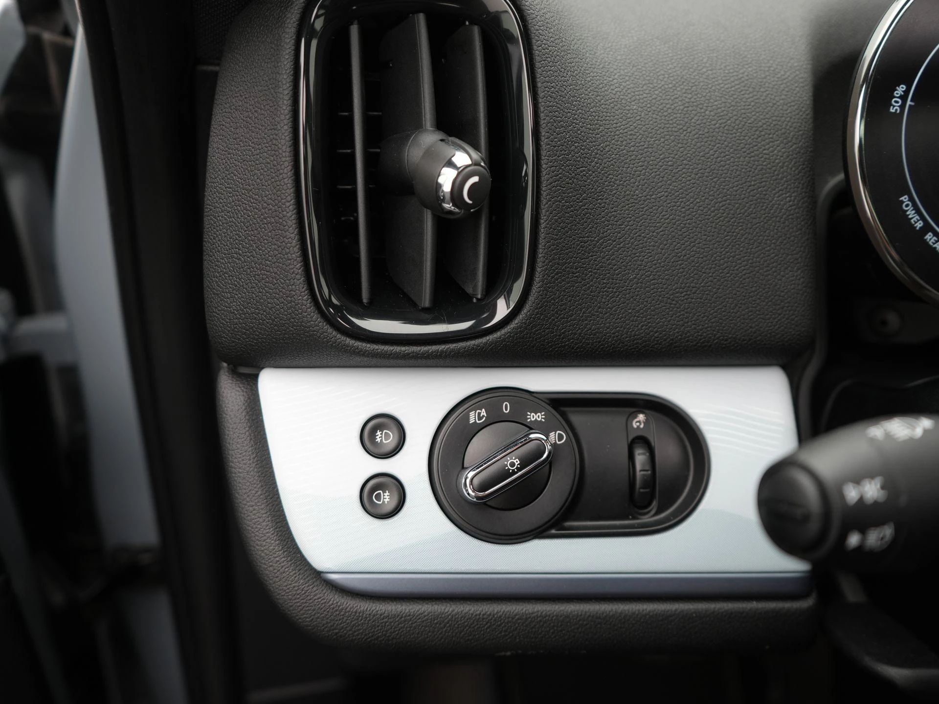 MINI-Countryman-image-35