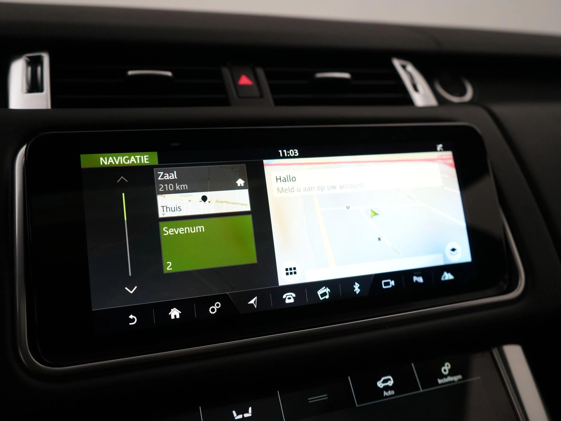 Land Rover-Range Rover Sport-image-25