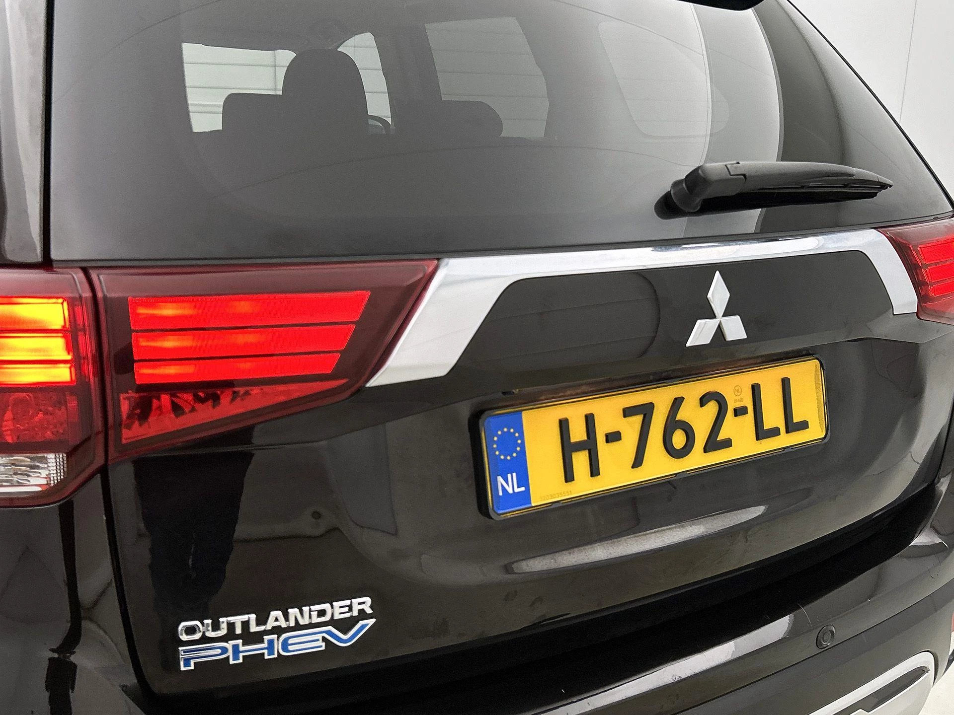 Mitsubishi-Outlander-image-28