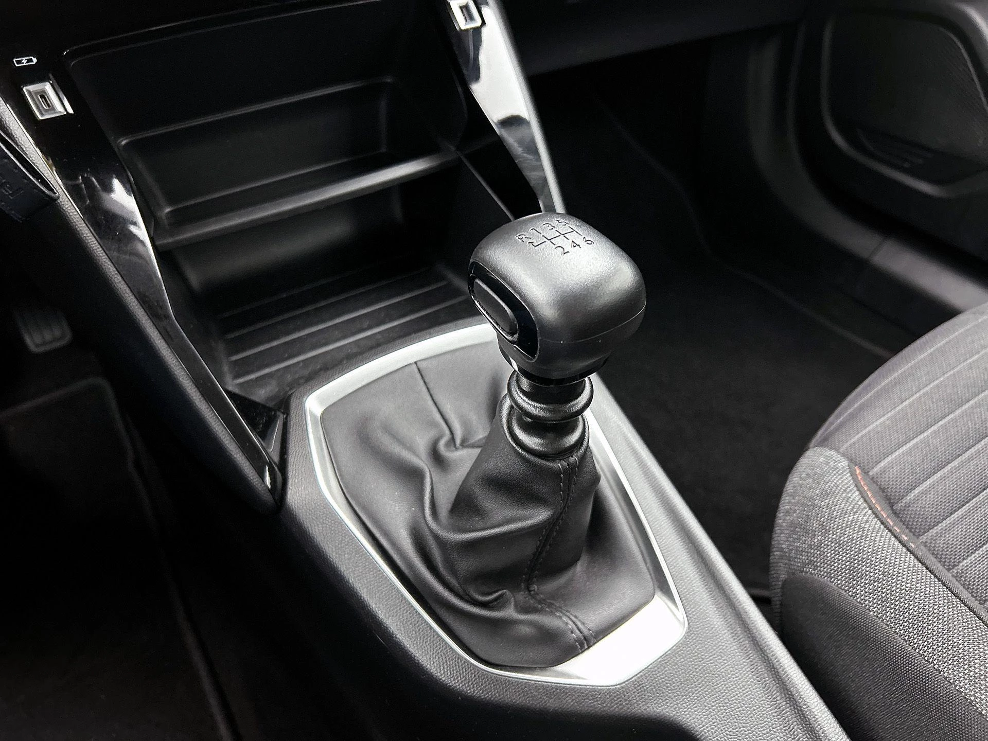 Peugeot 2008 1.2 PureTech Active