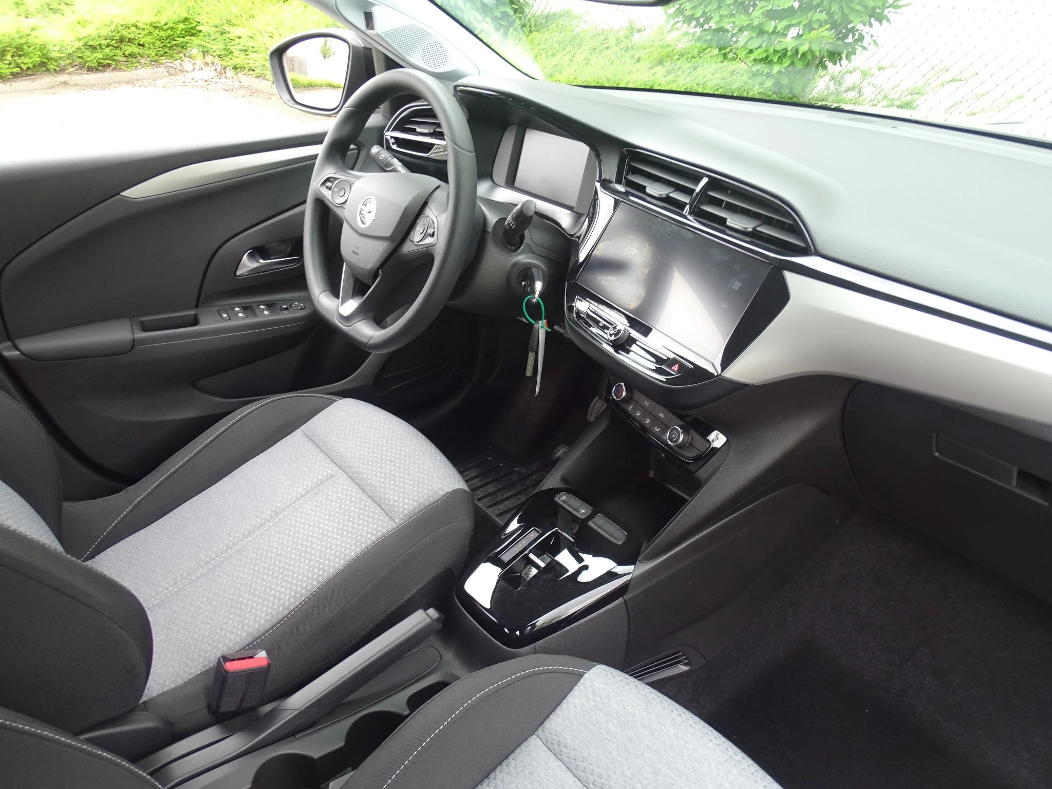 Opel-Corsa-image-13