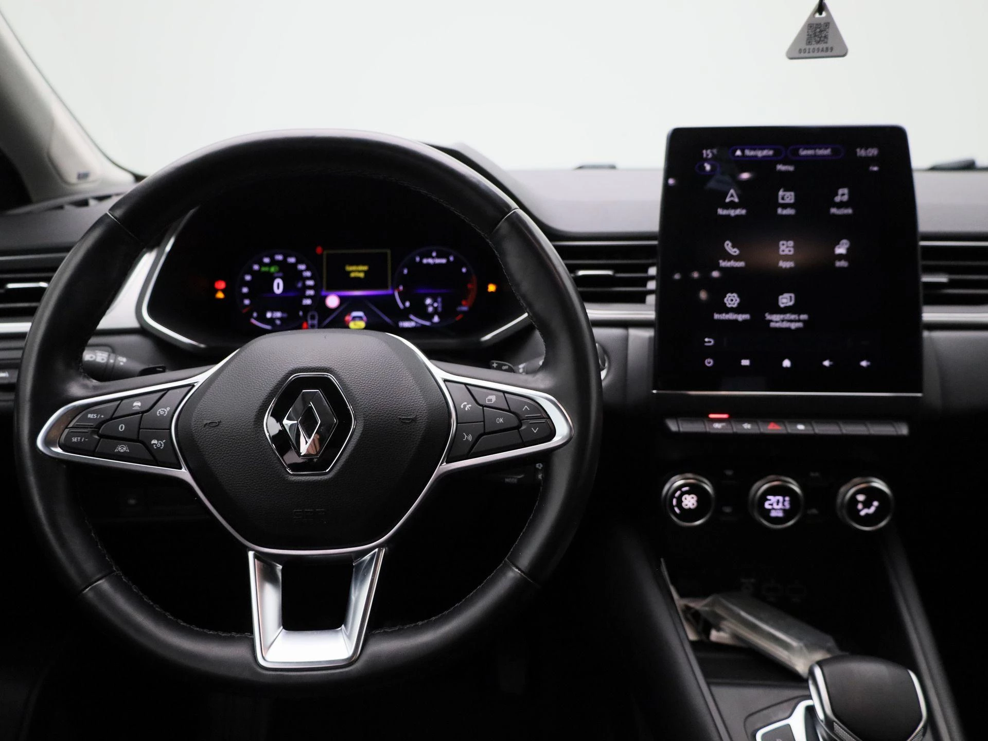 Renault-Captur-image-6