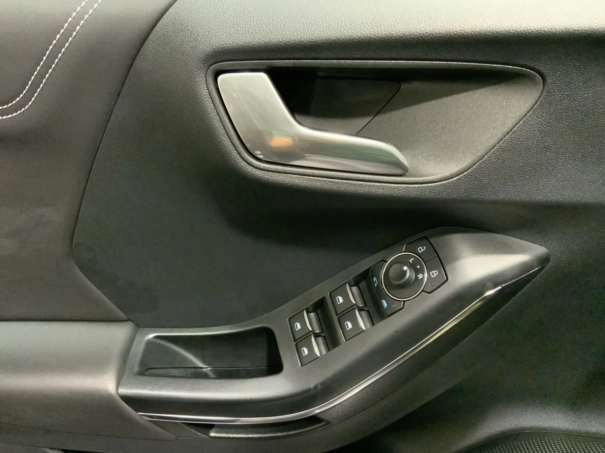 Ford-Puma-image-15