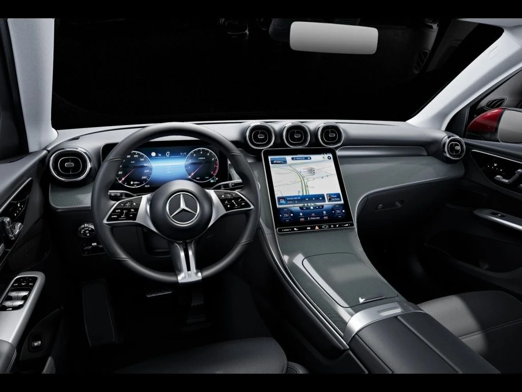 Mercedes-Benz-GLC 200-image-9