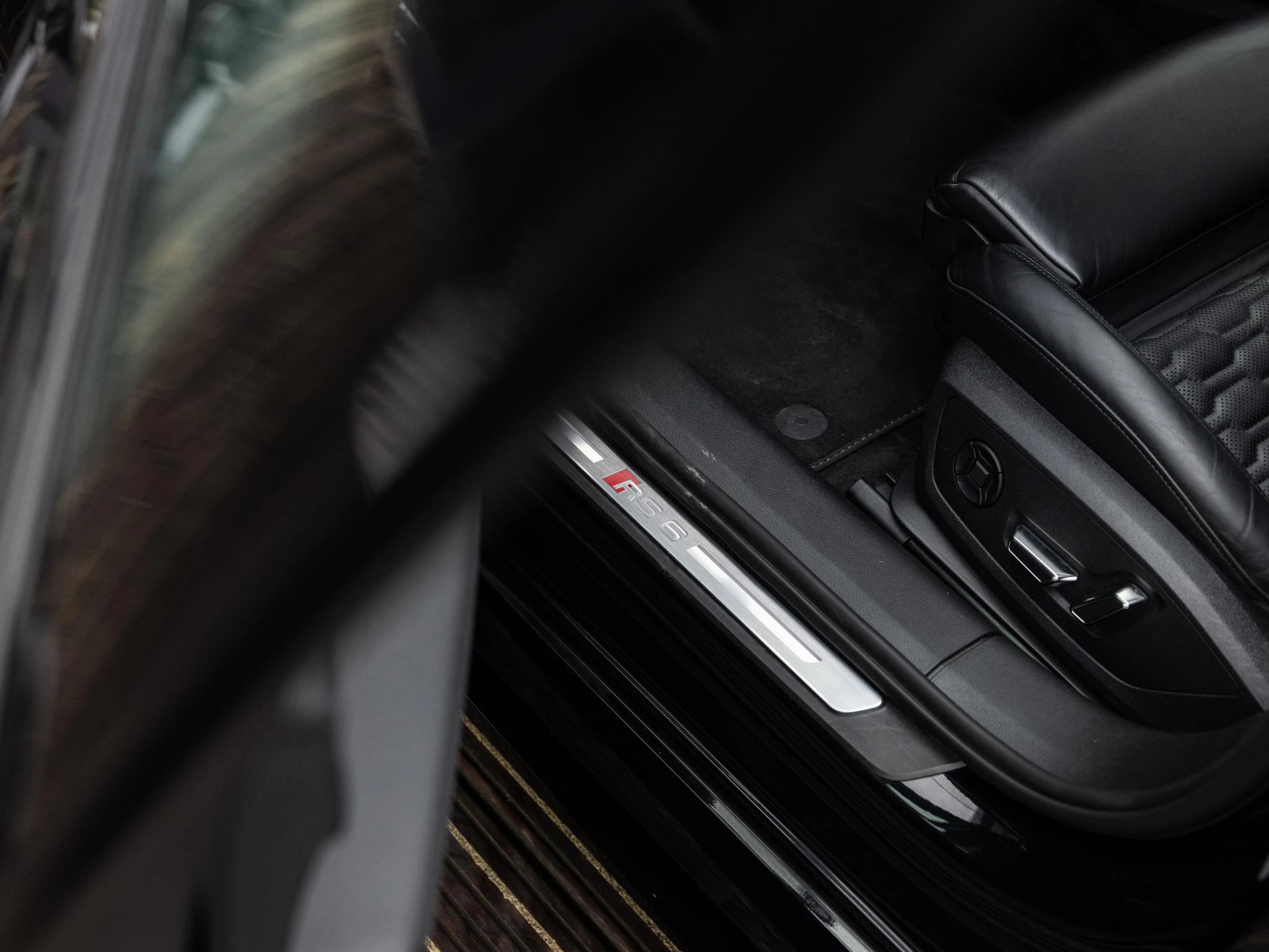Audi-RS6-image-39