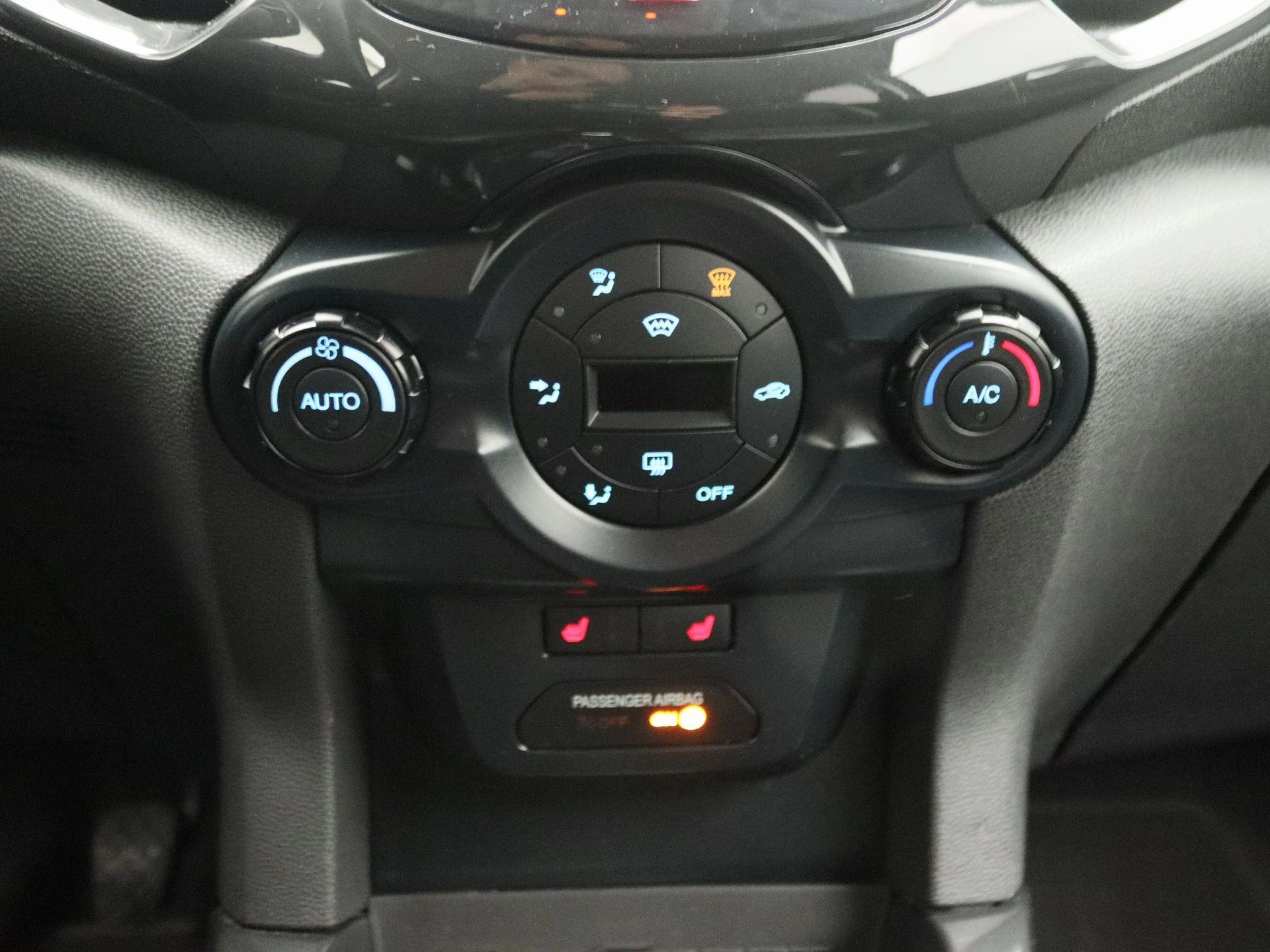 Ford-EcoSport-image-10