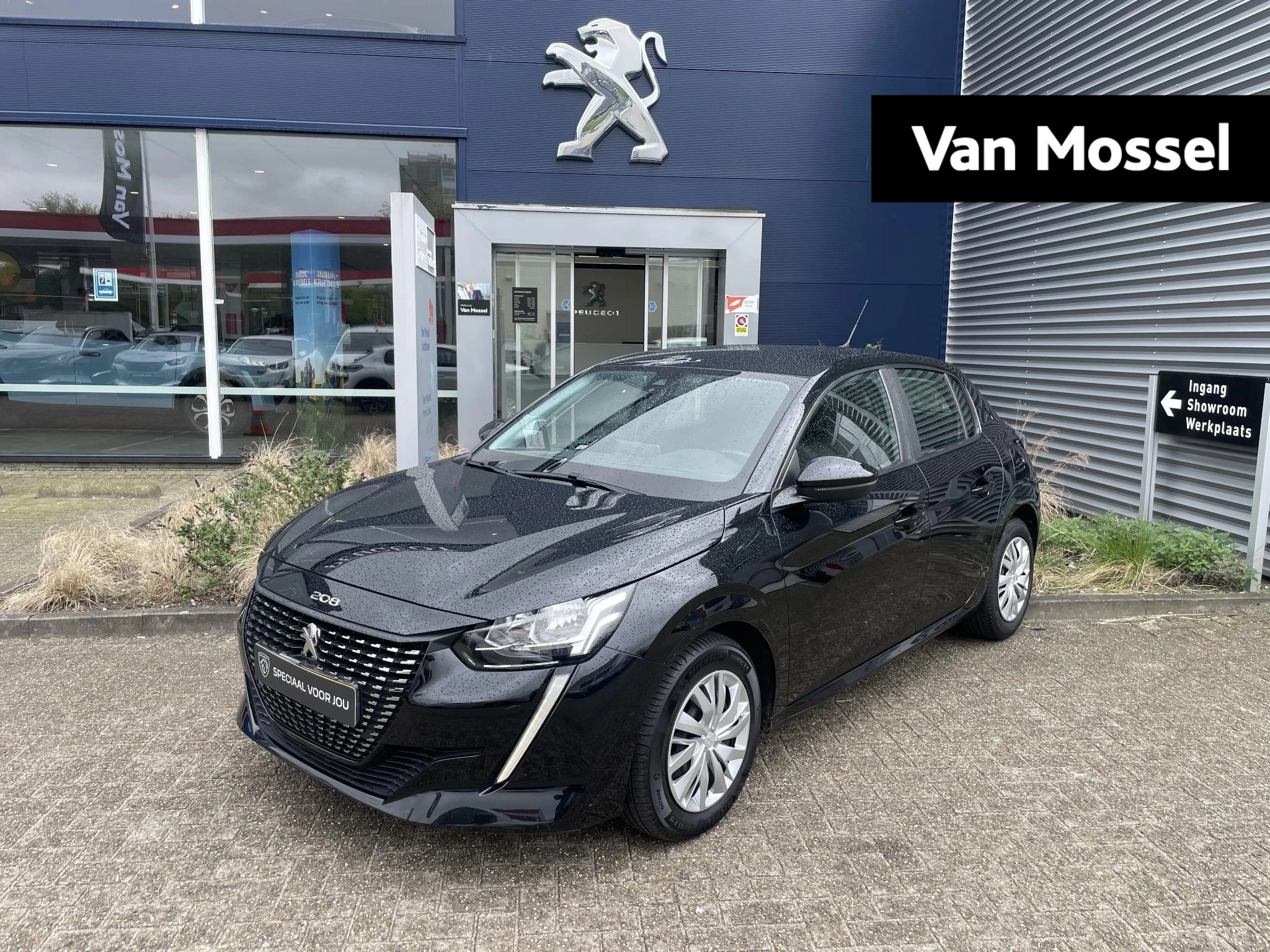Peugeot-208-image-0