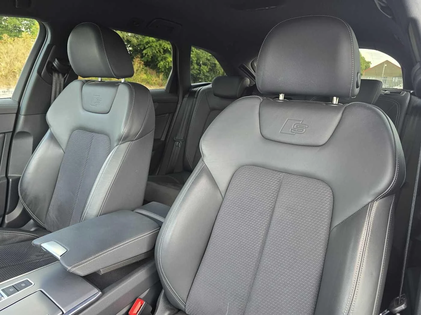 Audi-A6-image-9