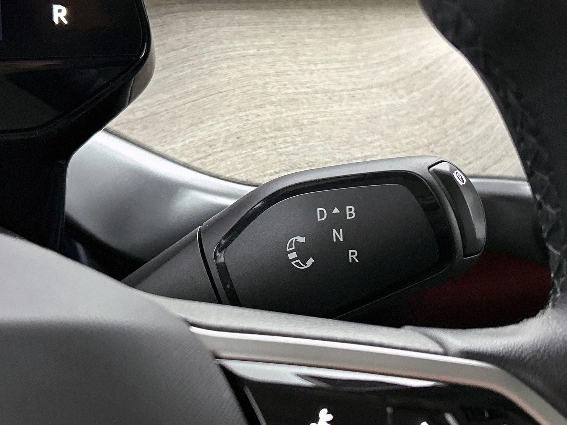 Volkswagen-ID. Buzz-image-9
