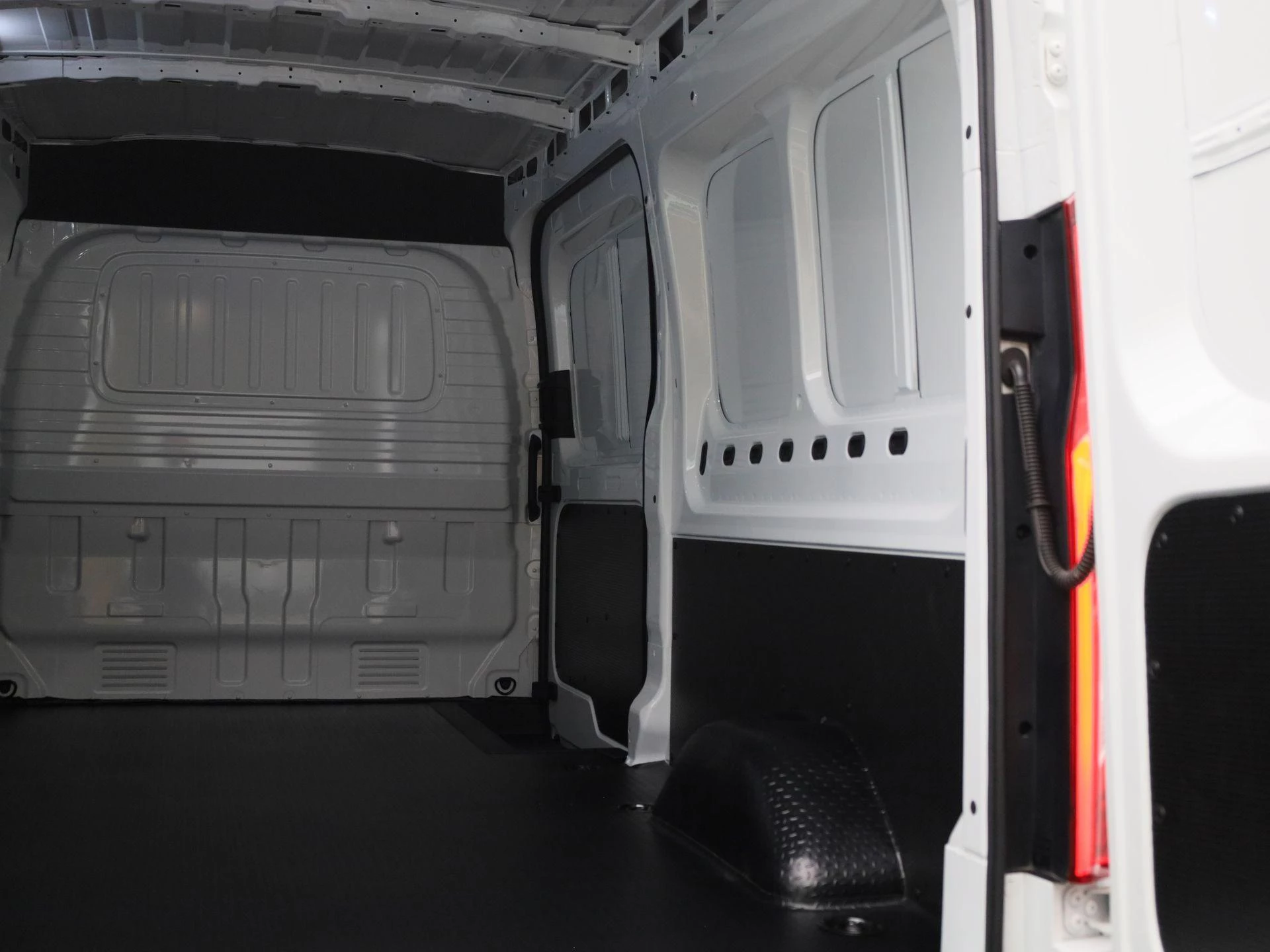 Maxus-eDeliver9-image-15