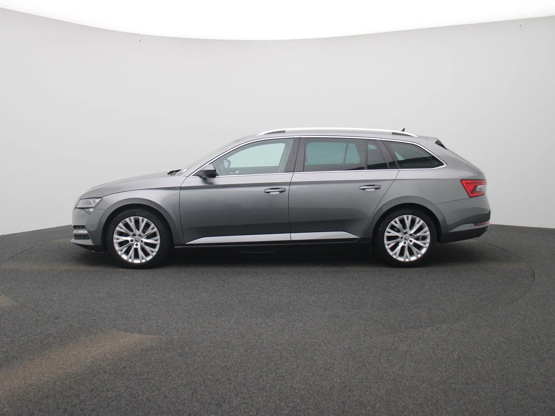 Škoda Superb Combi 1.4 TSI iV 160kW DSG6 Clever+