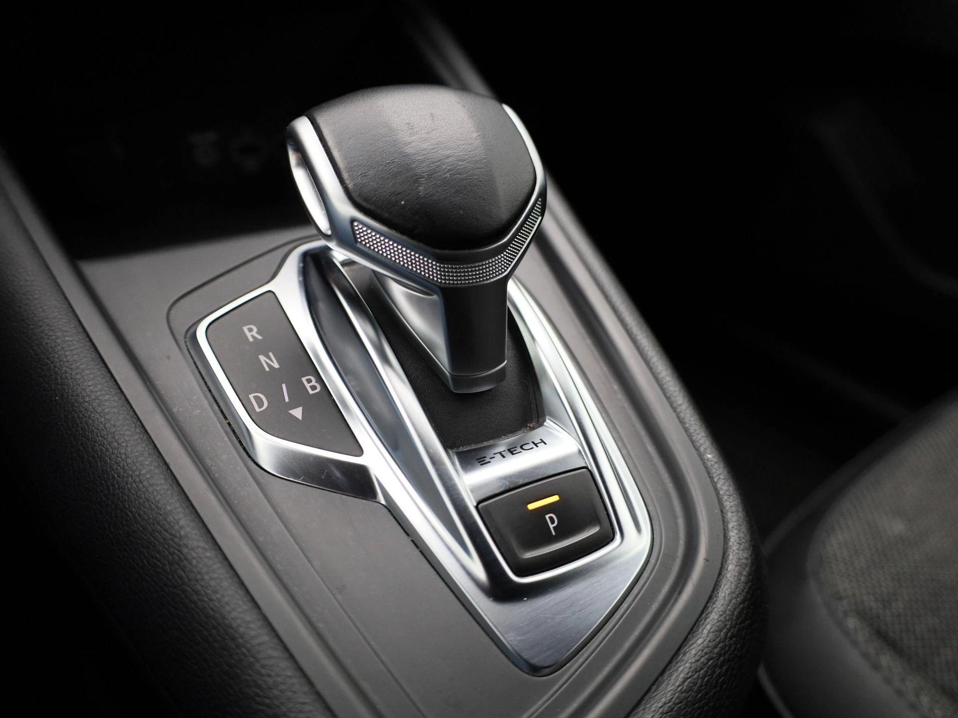 Renault-Captur-image-22