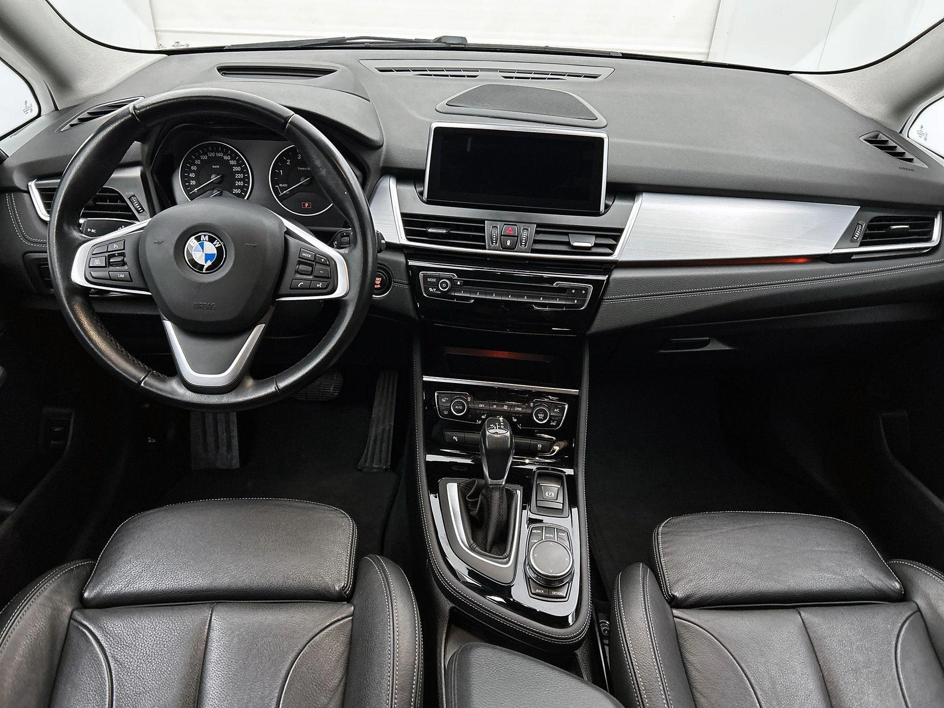 BMW-2 Serie-image-20