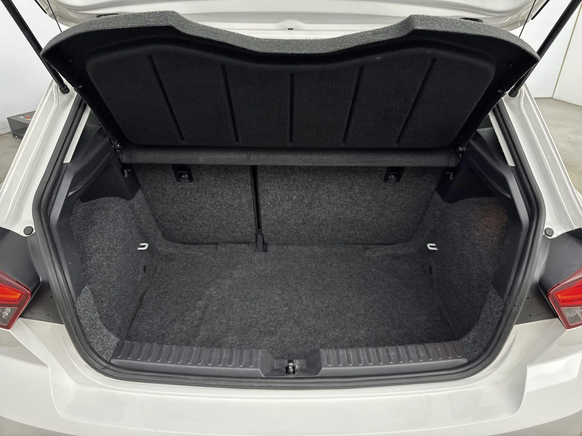 SEAT-Ibiza-image-19