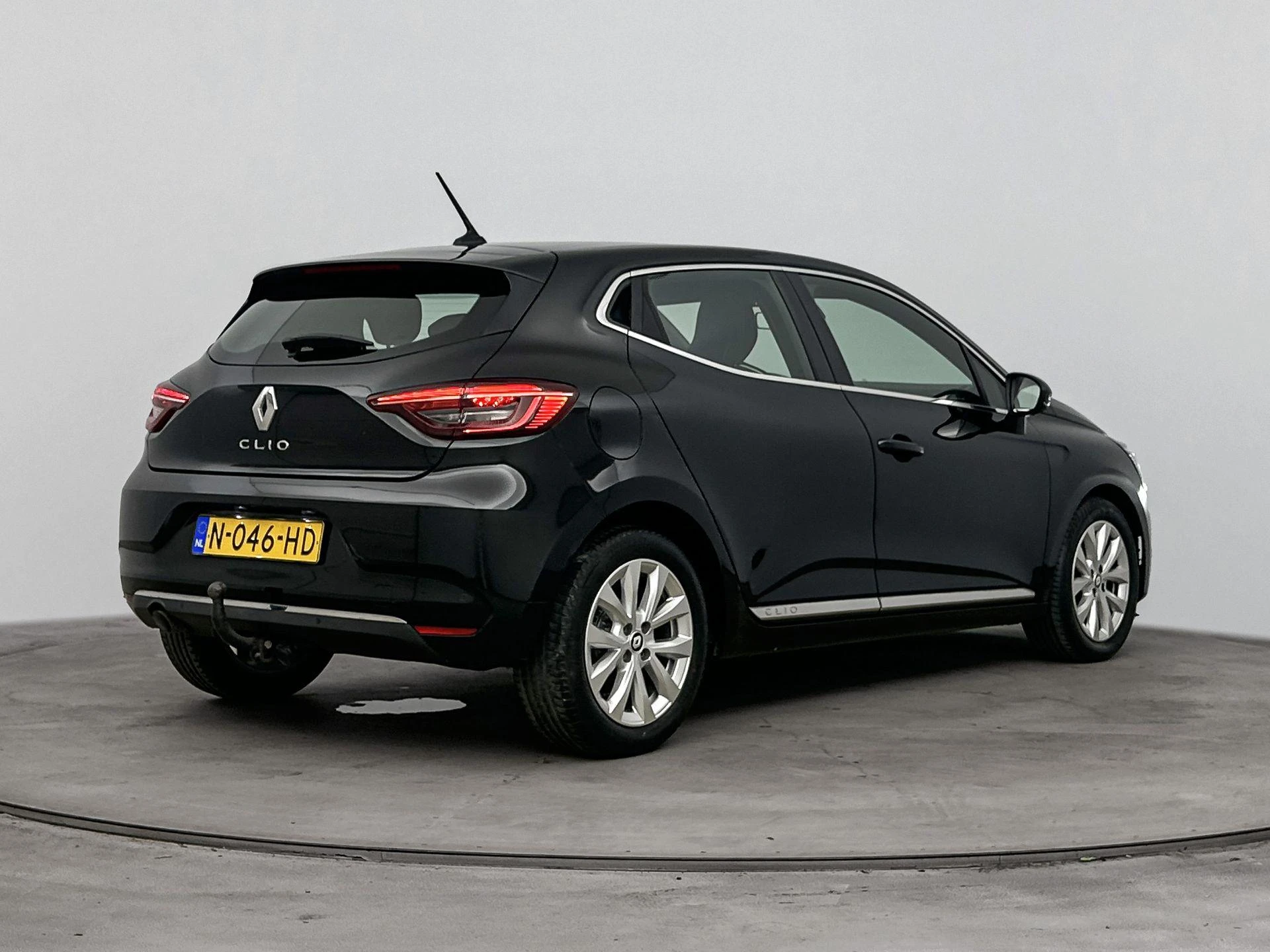 Renault-Clio-image-3