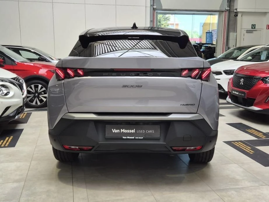 Peugeot 3008 1.2 HYBRID 145 e-DSC6 GT