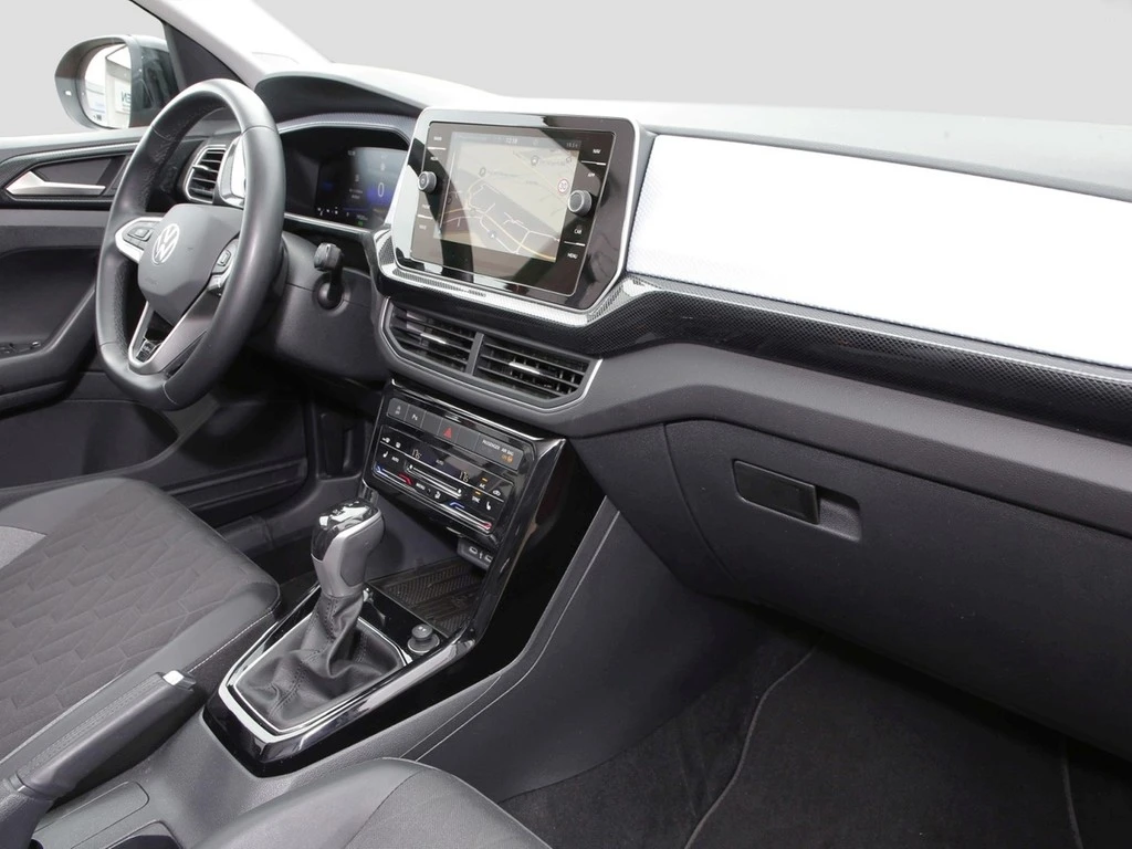 Volkswagen-T-Cross-image-8