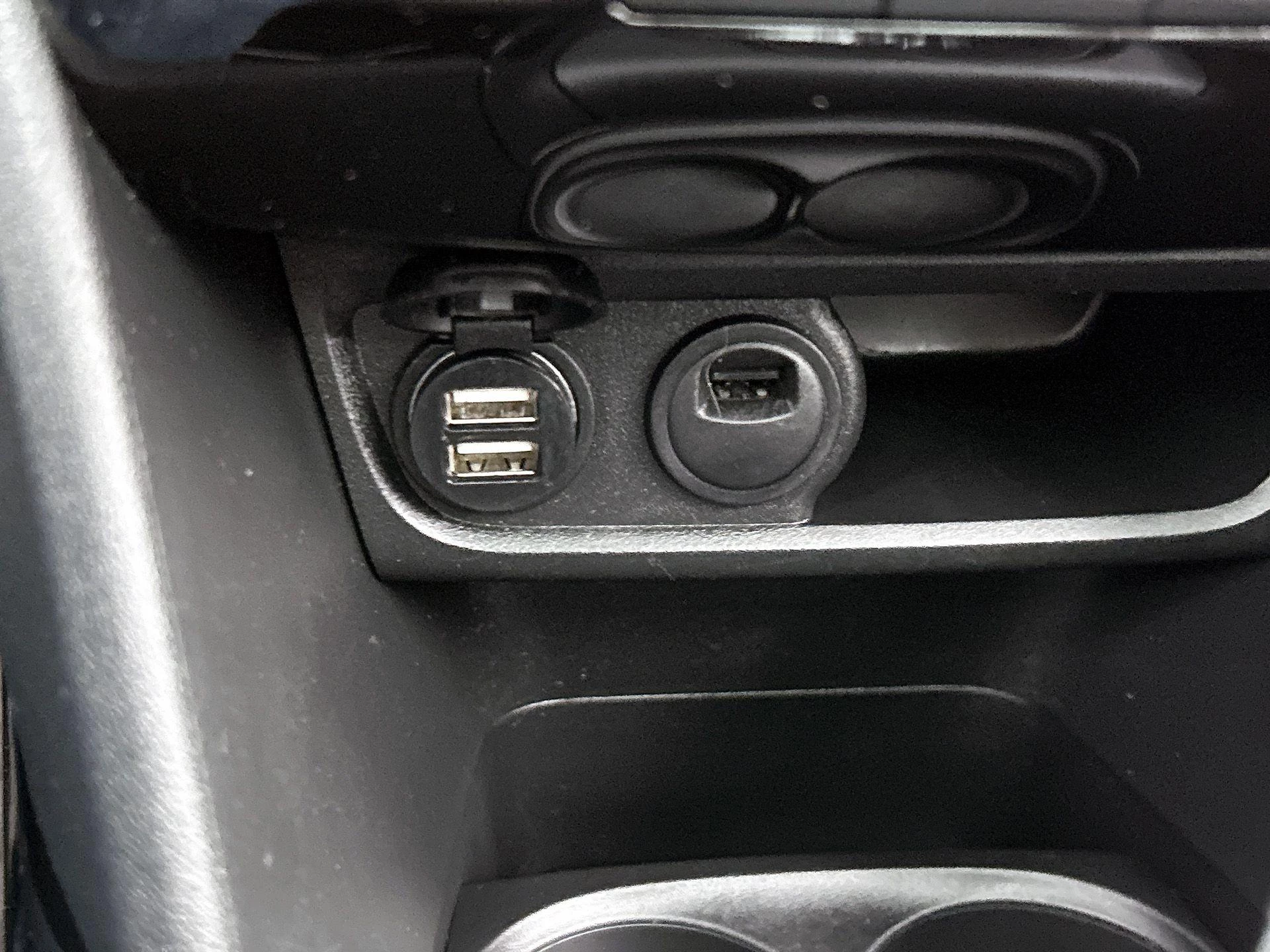 Peugeot-2008-image-33