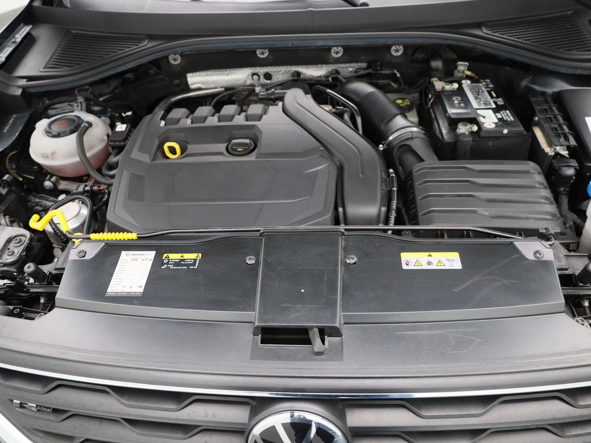 Volkswagen-T-Roc-image-35