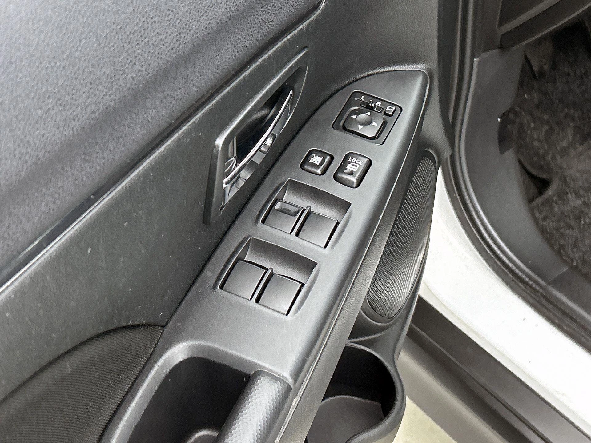 Mitsubishi-ASX-image-29