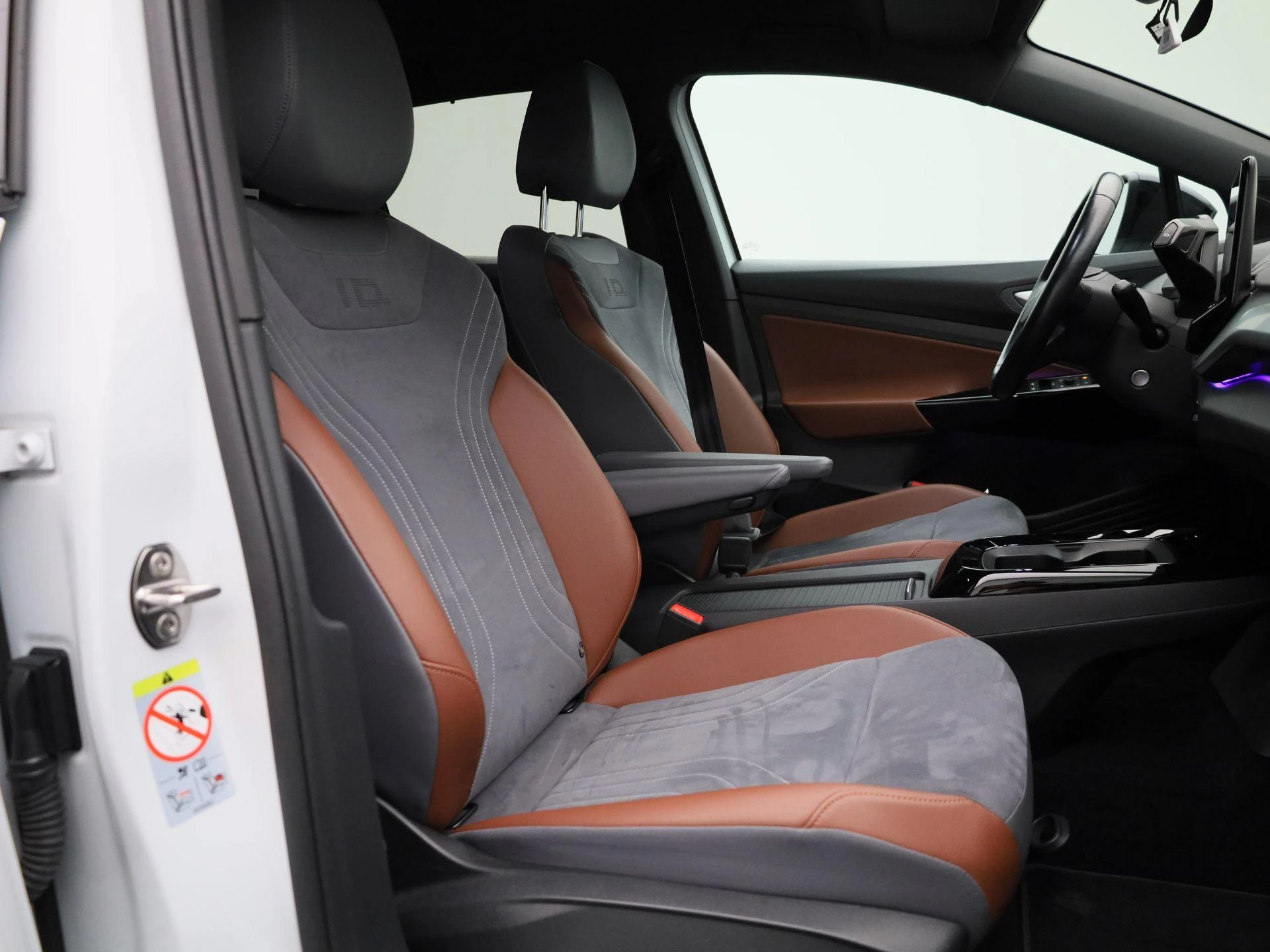 Volkswagen-ID.4-image-31
