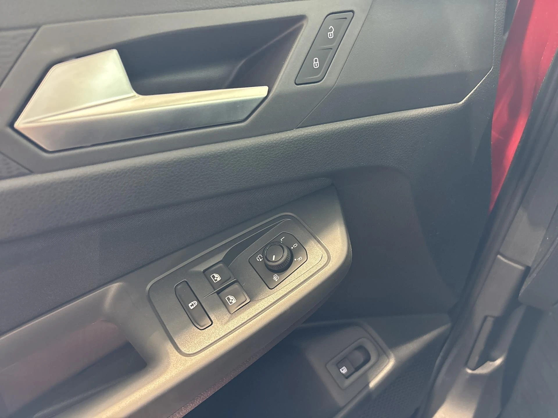 Ford-Tourneo Connect-image-17