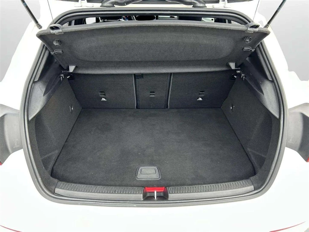 Mercedes-Benz A-Klasse A250 e 1,3 Plugin-hybrid Progressive 8G-DCT 218HK 5d 8g Aut.