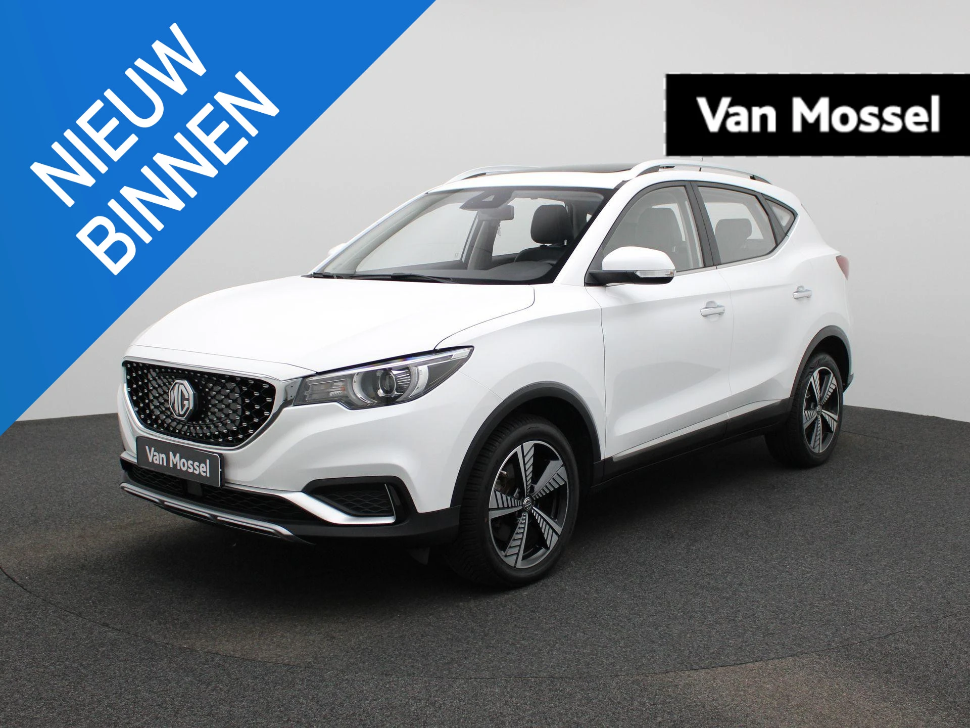 MG-ZS EV-image-0