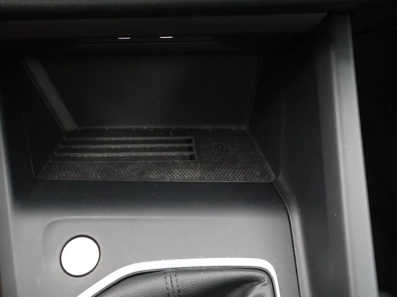 Volkswagen-Golf-image-18