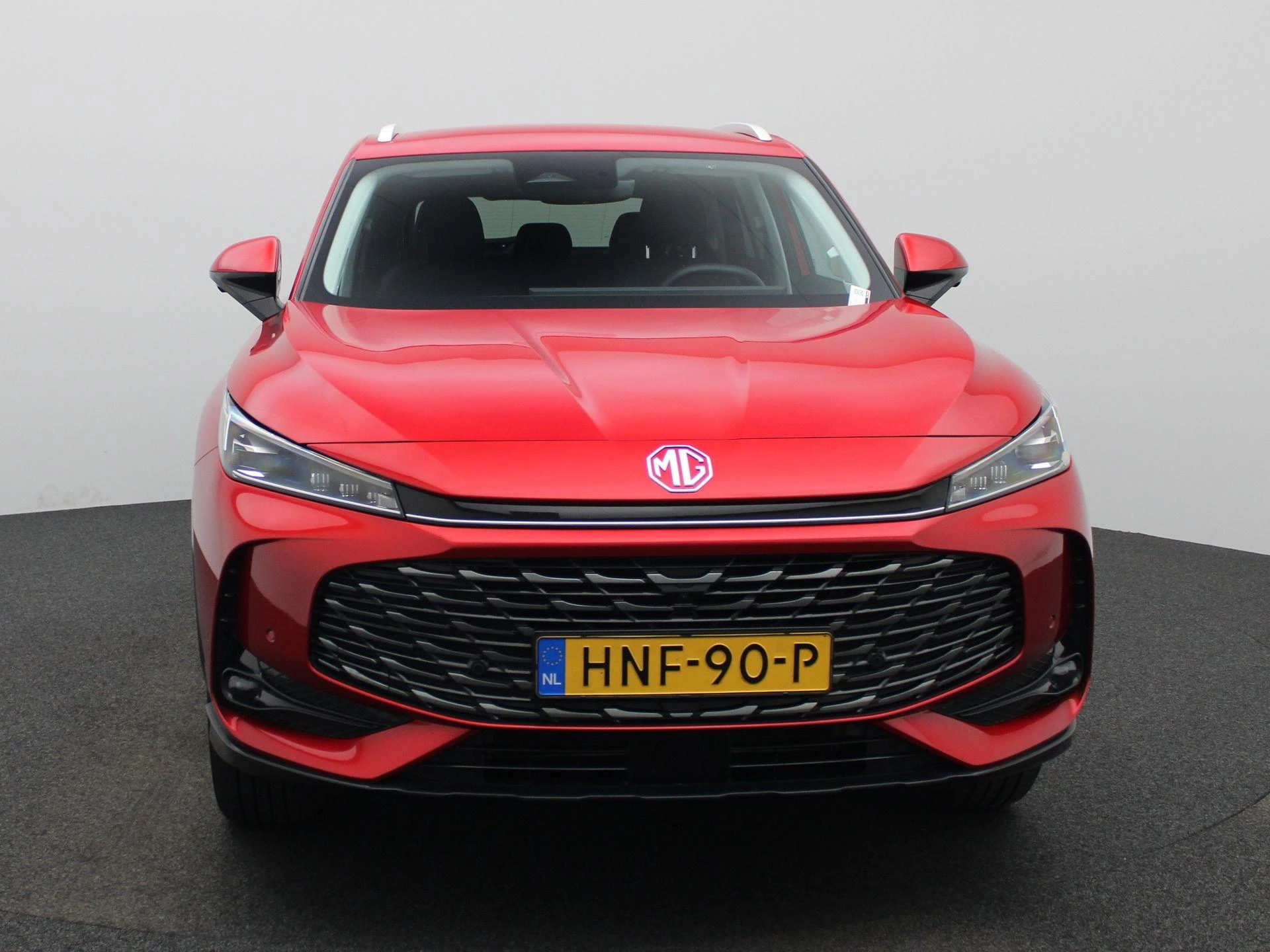 MG HS
