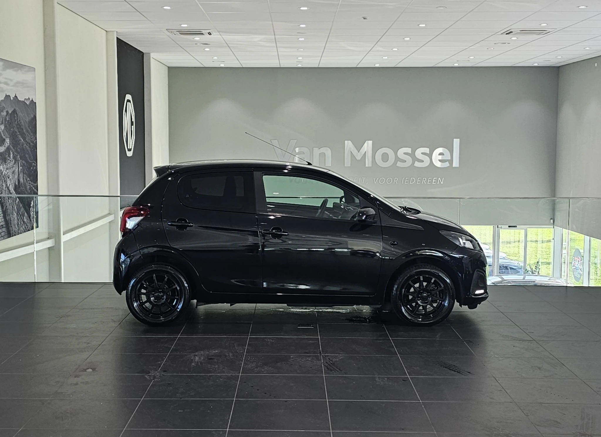 Peugeot-108-image-3