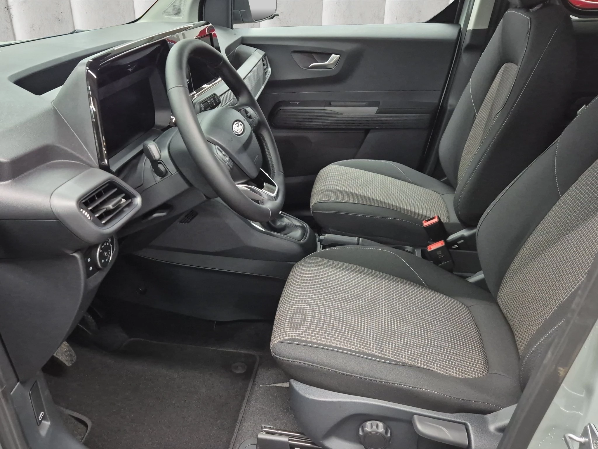 Ford Tourneo Courier Trend 1.0 EcoBoost 92 kW Kompaktvan. 5-türig