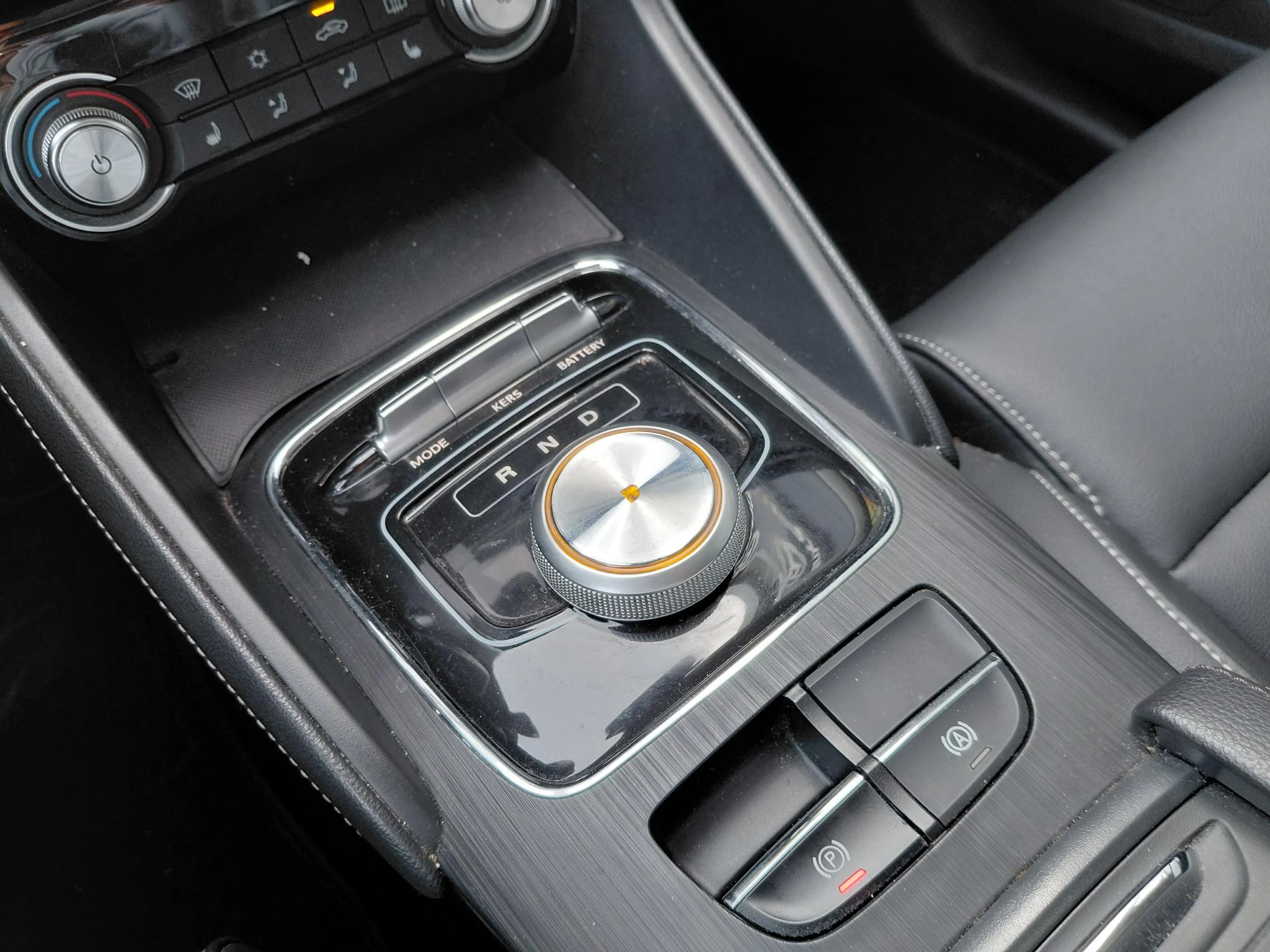 MG-ZS EV-image-11