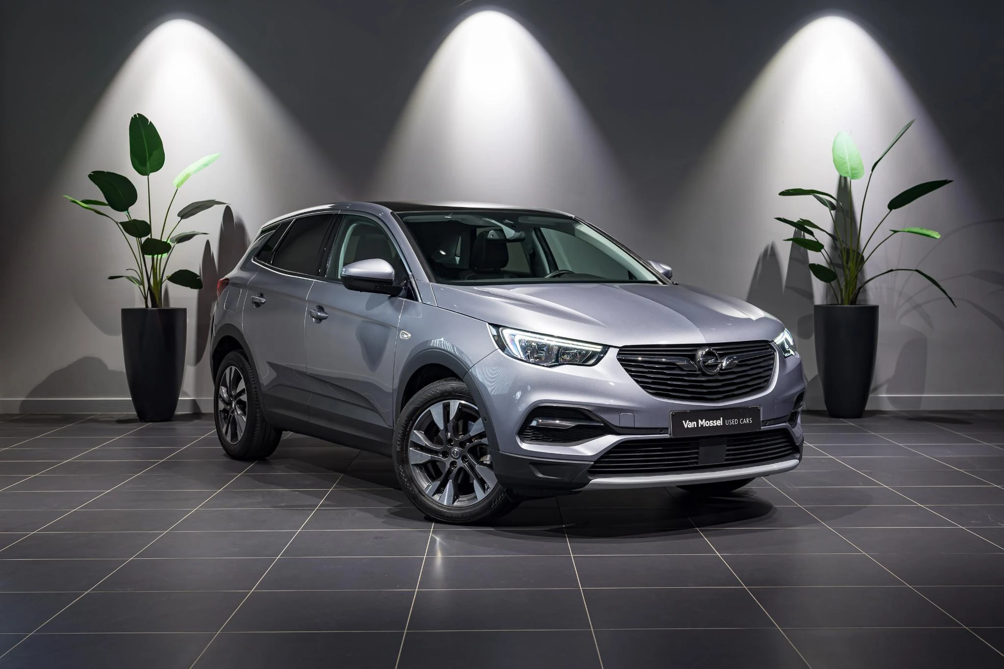 Opel-Grandland X-image-2