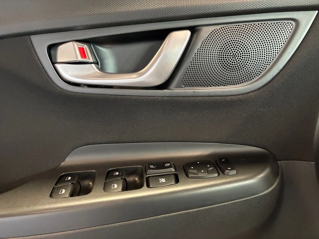 Hyundai-Kona-image-8
