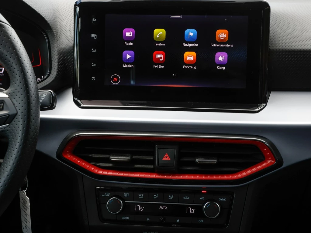 SEAT-Arona-image-10