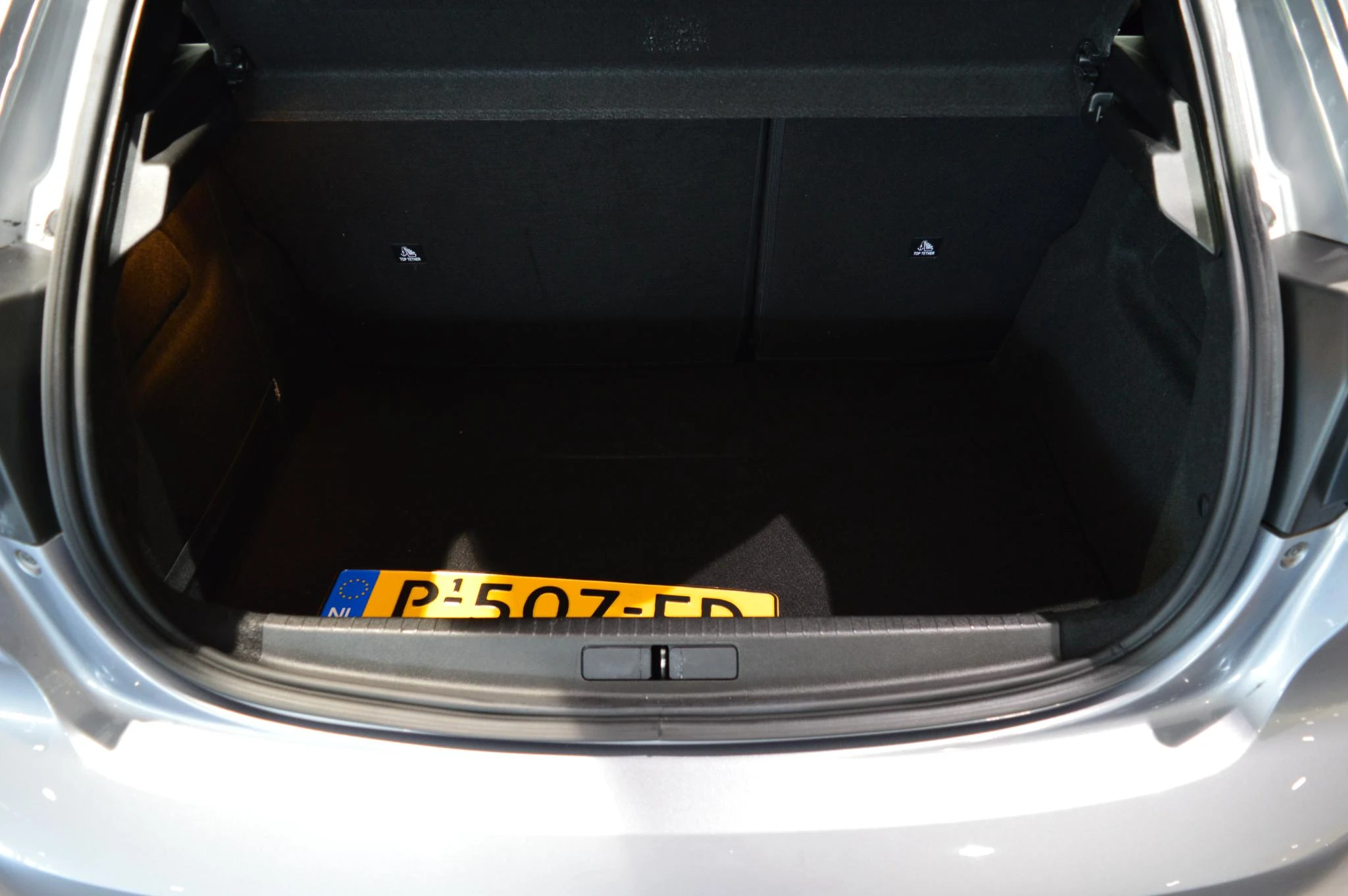 Peugeot-208-image-16