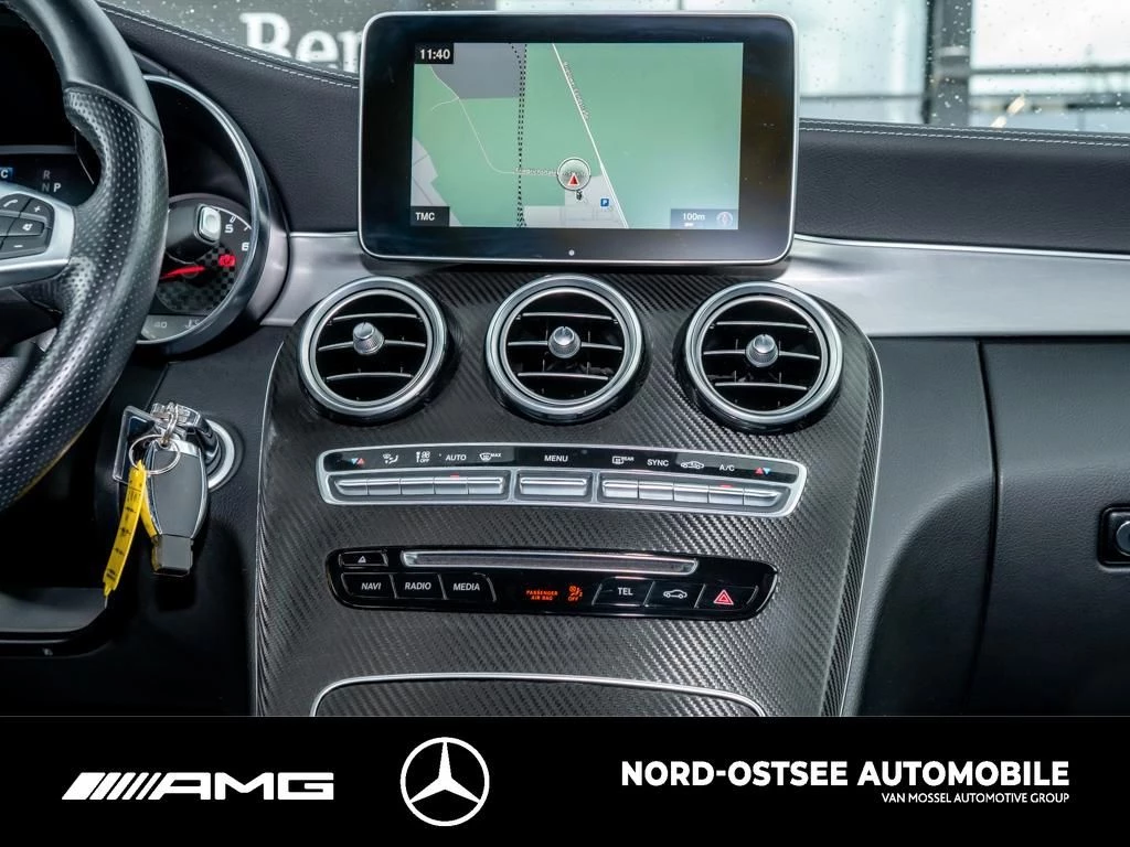 Mercedes-Benz C-Klasse 43 AMG T 4M COMAND AHK KAMERA TEMPO MULTIBEAM AMG Line